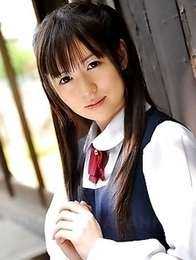 Sweet teeny Ai Uehara loves posing