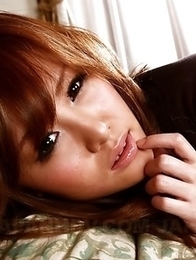 Hot lady Hikari Tsukino shows off