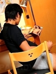 Teen Emiko Koike teases on the bed