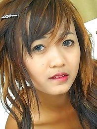 Thai Lesbians Licking Pink & Paula