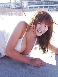 Yoko Matsugane with immense cans shows curves in lingerie