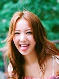 Nozomi Sasaki is happy when buys clothes for her hot curves