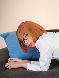 Glasses-wearing secretary Chie Kobayashi flashing her pussy on a couch Glasses-wearing secretary Chie Kobayashi flashing her pussy on a couch