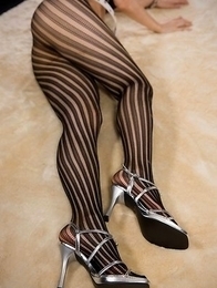 Pantyhose-wearing slut Mizuki posing on all fours and teasing with that big ass Pantyhose-wearing slut Mizuki posing on all fours and teasing with that big ass