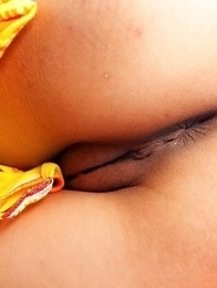 Asian sex model Naomi Chatee demonstrates her pussy and spread ass Asian sex model Naomi Chatee demonstrates her pussy and spread ass