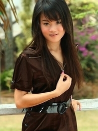 Piano Lau does not make you wait long to see what her body looks like. Piano Lau does not make you wait long to see what her body looks like.