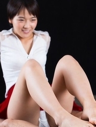 Beauty in red Ai Mukai fingers herself before using her feet to get her slave off Beauty in red Ai Mukai fingers herself before using her feet to get her slave off