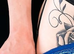 Tera Link Gets Her Panties Filled with Cum Tera Link Gets Her Panties Filled with Cum