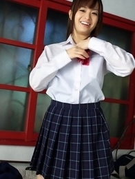 Hikari Yamaguchi in uniform and coat wants to share choco Hikari Yamaguchi in uniform and coat wants to share choco